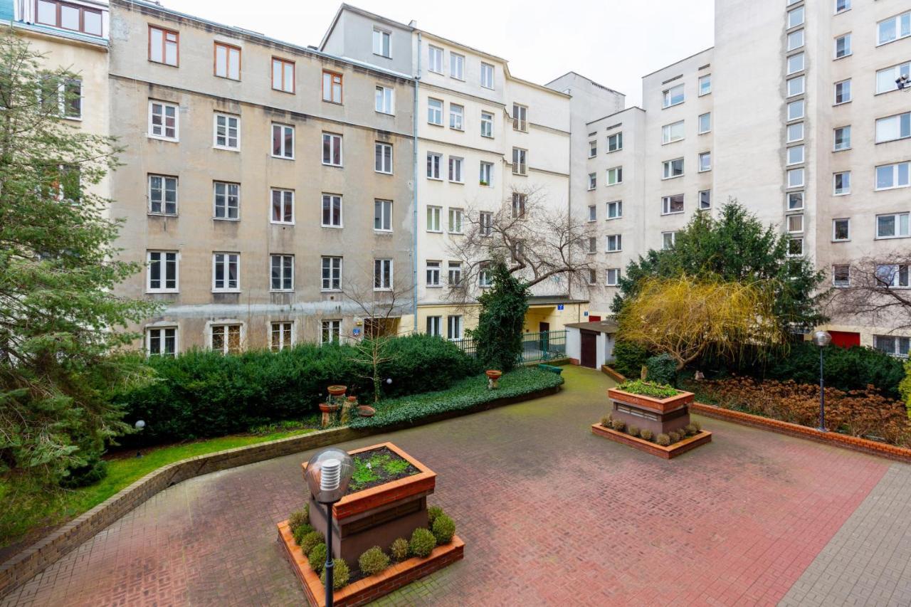 Apartment Warsaw Hoza By Noclegi Renters Ngoại thất bức ảnh