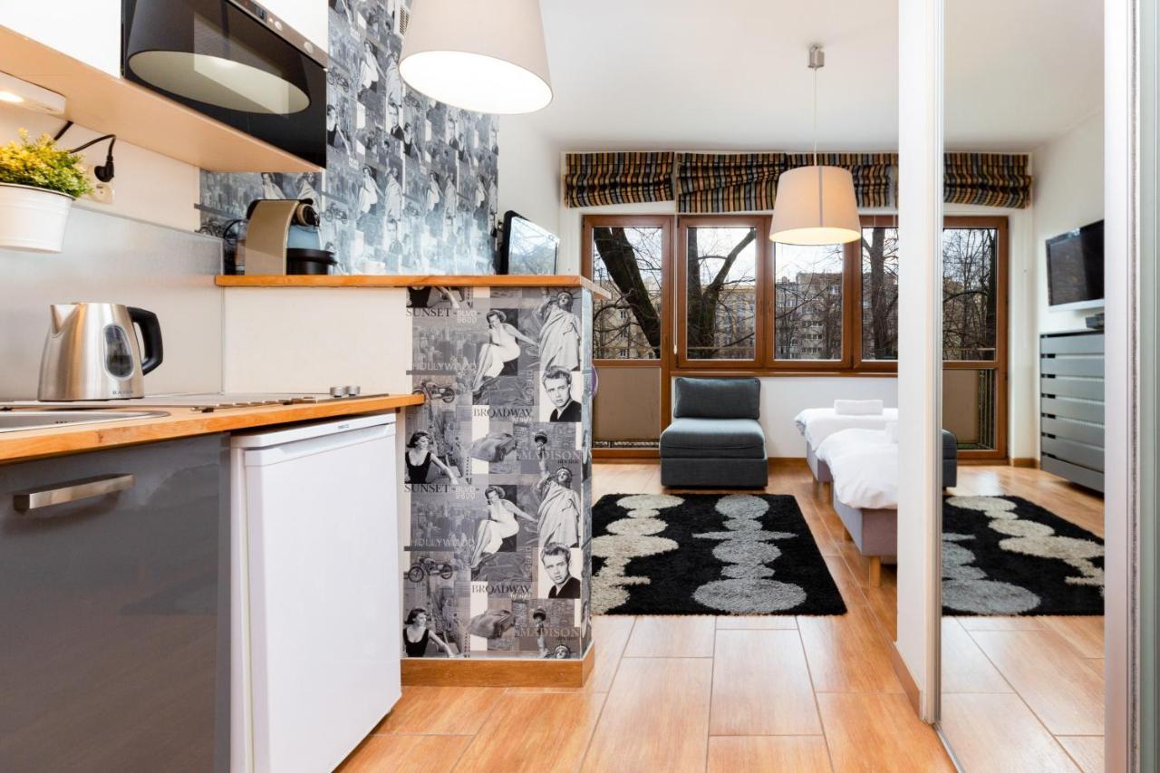 Apartment Warsaw Hoza By Noclegi Renters Ngoại thất bức ảnh
